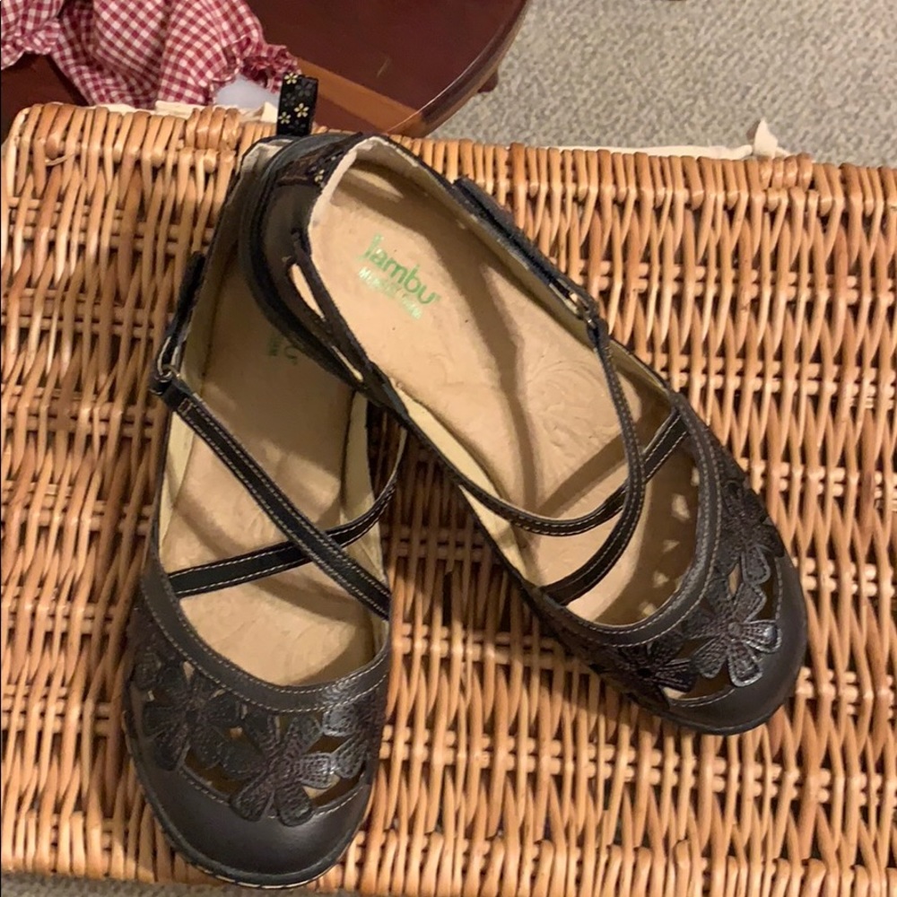 Black sandals